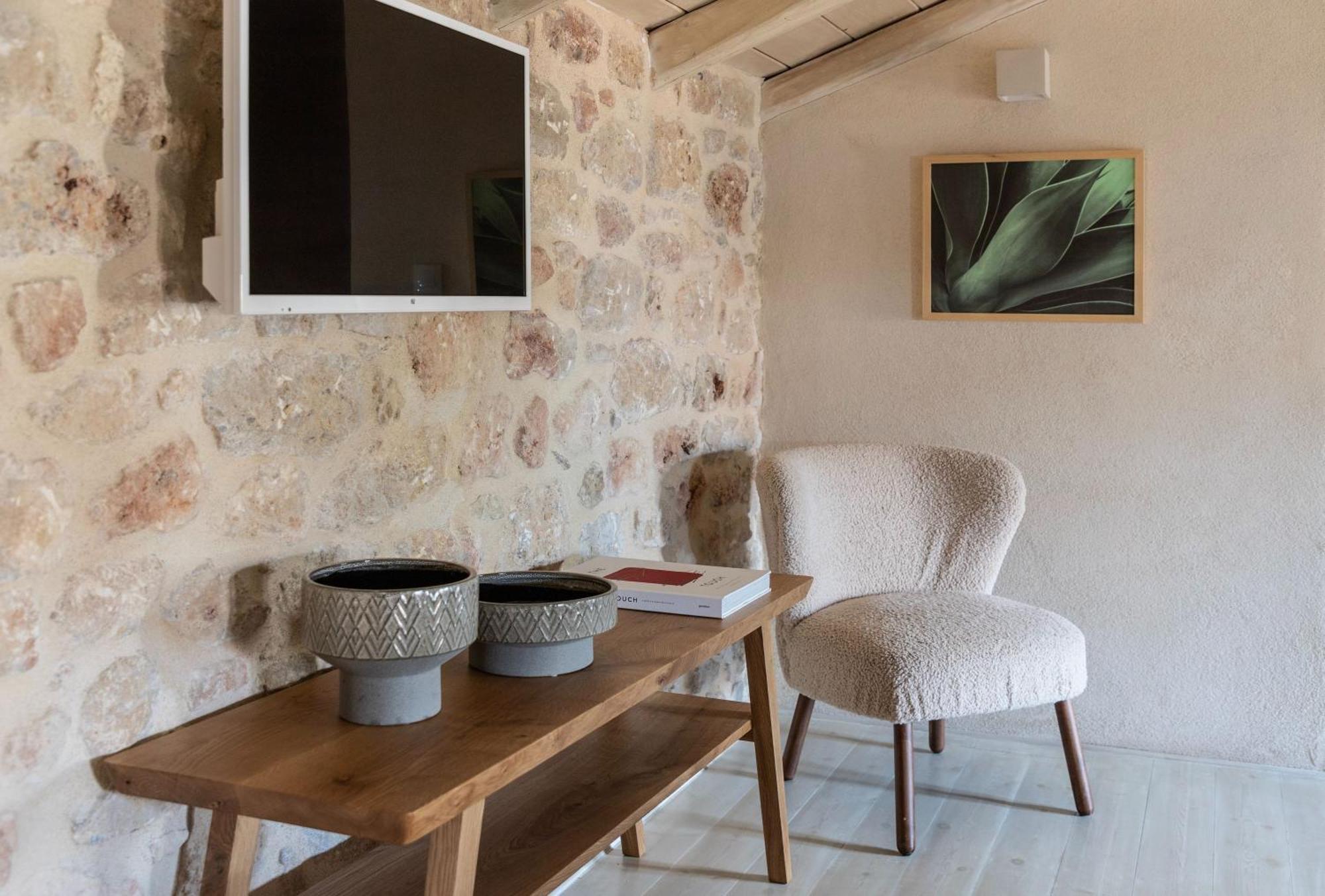 Korona Boutique Hotel Oitilon Ngoại thất bức ảnh