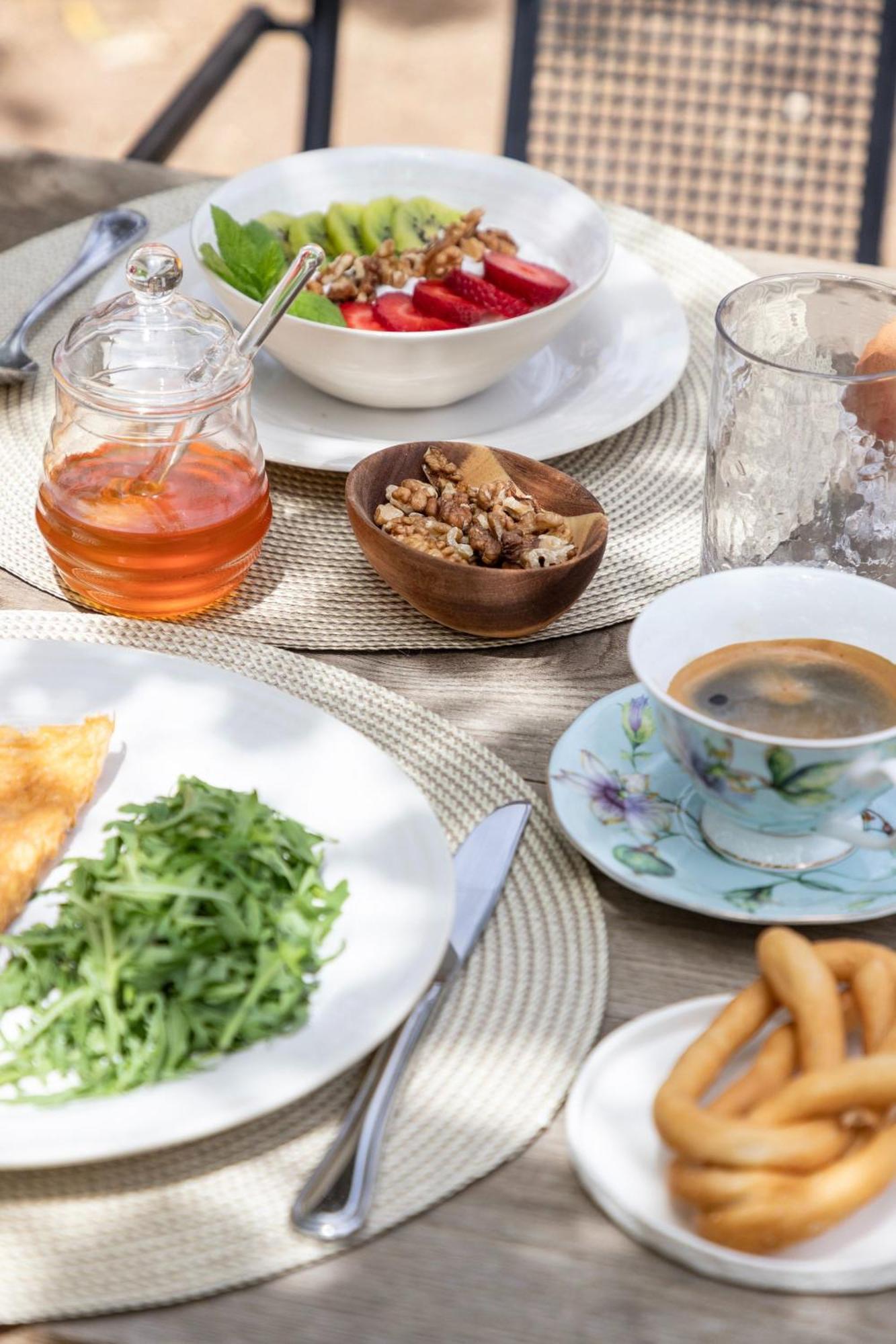 Korona Boutique Hotel Oitilon Ngoại thất bức ảnh